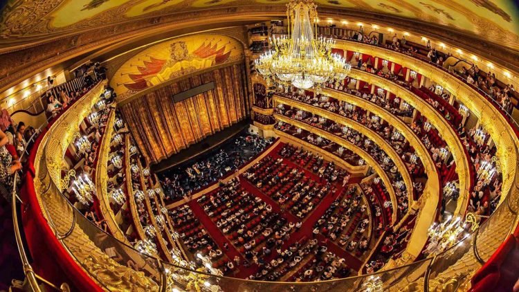 Nhà hát Bolshoi với hơn 200 năm tồn tại và phát triển