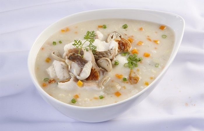 Cháo gà nấm hương – món ăn vừa lạ vừa quen trong bếp Việt