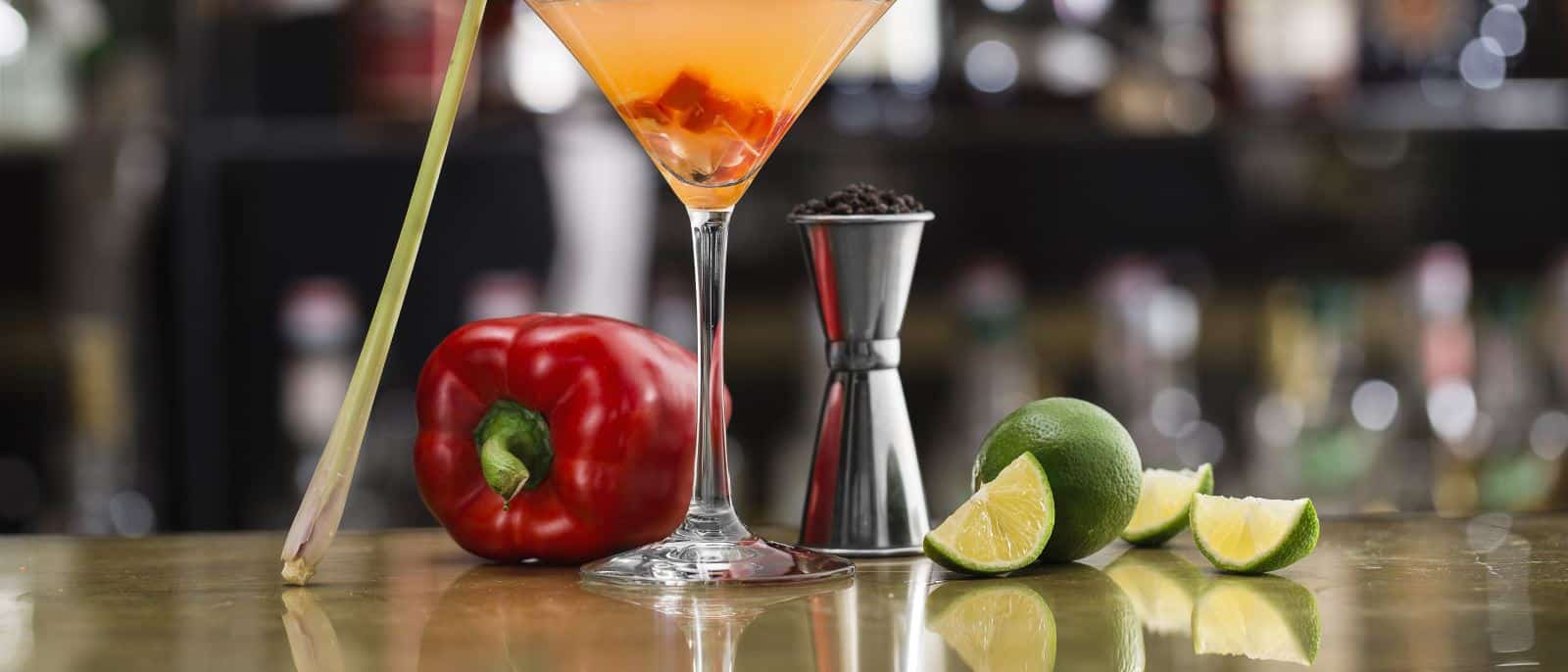 Thưởng thức món cocktail nổi danh khắp thế giới